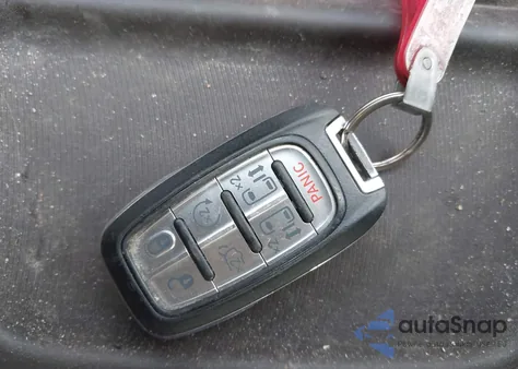 2017 Chrysler Pacifica Touring-L z USA, uszkodzony, nr VIN 2C4RC1BG5HR561214